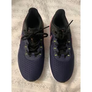 Nike Legend Essential 2 Womens Size 9 Blue Pink Athletic Running Shoes Sneakers